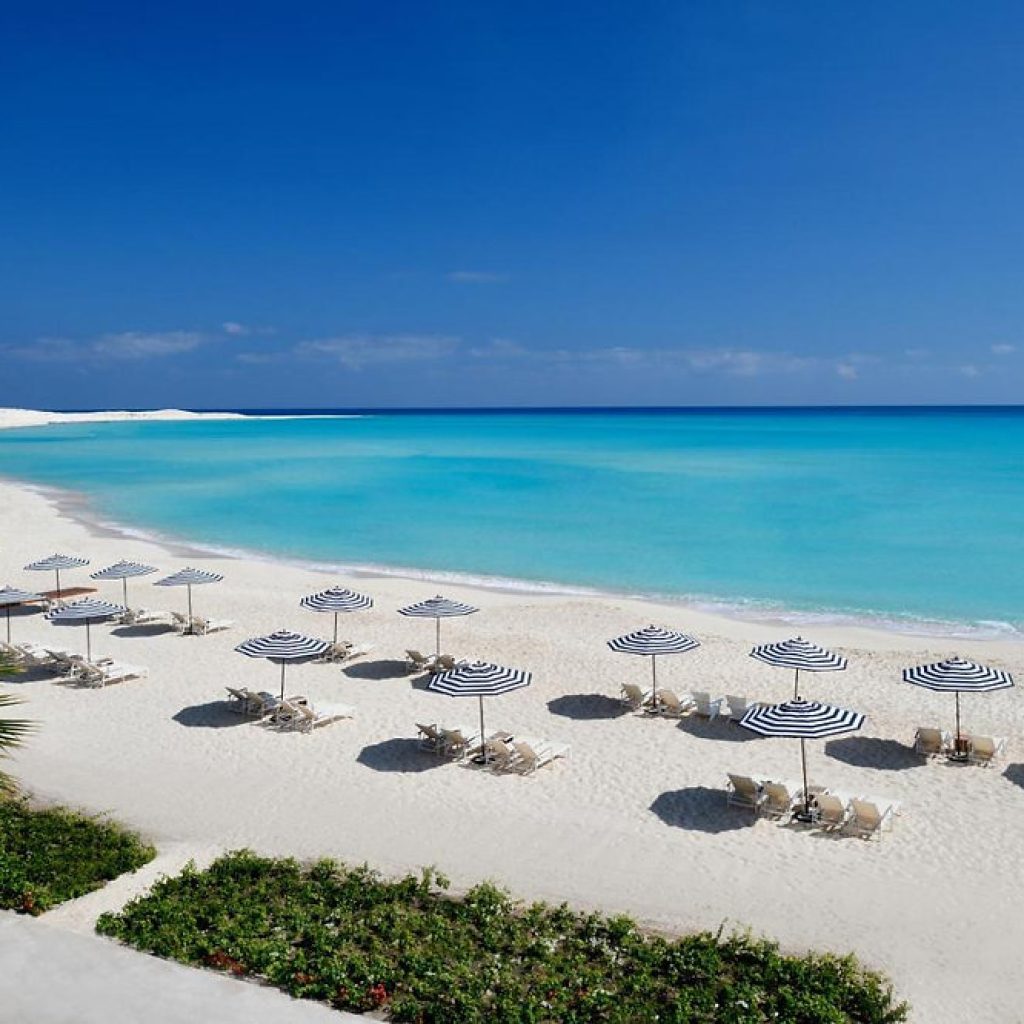 5eff48 13843990f2304d82930f7d989c088f67mv2